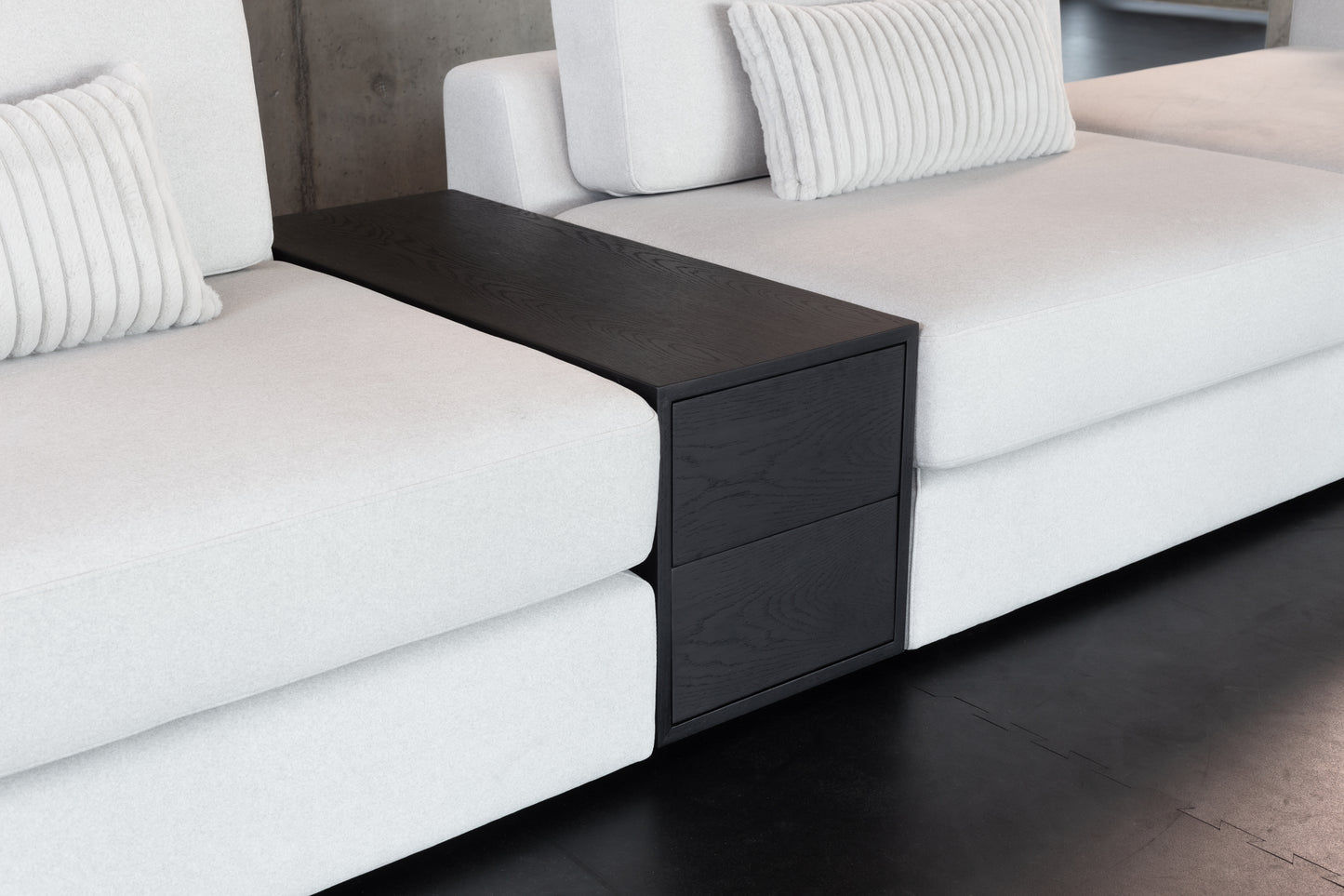 MOOD Sectional
